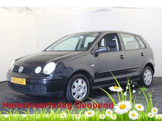 Volkswagen Polo 1.4-16V Highline