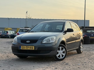 Kia Rio 1.4 X-pect/INRUILKOOPJE