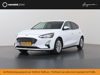 Ford Focus 1.0 EcoBoost Titanium Business | Winterpakket | Parkeercamera | Cimate Control | Cruise Control | Navigatie |