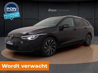 Volkswagen Golf Variant 1.0 eTSI Life | Trekhaak | Camera | Side Assist | ACC | Parkeerhulp | Stuur-/Stoelverwarming | Spiegelpakket | Carplay | 17'' |