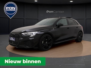 Audi A3 Sportback 30 TFSI S-line | Pano Dak | Sportstoelen | Parkeerhulp | Full LED | Carplay | Getint Glas | 17'' |