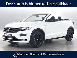 Volkswagen T-Roc 1.5 TSI 150pk Automaat R-Line Black Style / Leer / Trekhaak / Alarm / Stoelverwarming / Wordt Verwacht