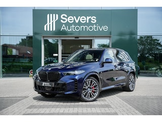 BMW X5 xDrive50e | M Sportpakket Pro | Panoramadak | Driving Assistant Professional | Innovation Pack | Trekhaak | Stoelmassage | Integral Active Steering | Harman en Kardon | Luchtvering | Stoelventilatie