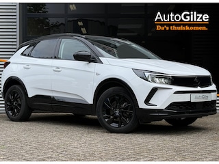 Opel Grandland 1.2 Turbo GS l Stuurverwarming l Camera l Stoelverwarming l Apple Carplay l