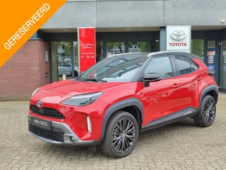 Toyota Yaris Cross 1.5 Hybrid ADVENTURE STOEL/STUURVERW HEAD-UP EL-ACHTERKLEP PARK-SENSOREN NAVI CLIMA AD-CRUISE APPLE/ANDROID 18'' LM-VELGEN KEYLESS