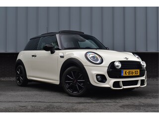 Mini Mini/Cabrio/Clubman/Countryman 1.5 Cooper | Pano | Leder | Camera | Navi Prof | Carplay