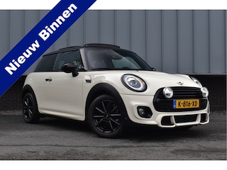 Mini Mini/Cabrio/Clubman/Countryman 1.5 Cooper | Pano | Leder | Camera | Navi Prof | Carplay