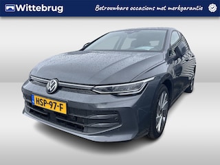 Volkswagen Golf 1.5 eHybrid Life Edition Navigatie / Cruise control / Airco / App-connect / 17inch LMV