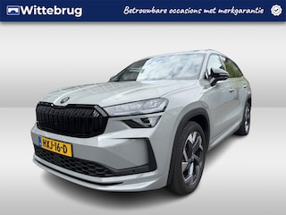 Skoda Kodiaq 1.5 TSI PHEV Sportline Business Navigatie / Trekhaak / Climatronic Airco / App-connect / 19inch LMV