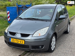Mitsubishi Colt 1.5 Instyle 5-Drs Airco Electric pakket Audio/CD LMV 16" ABS Colorpakket EBD Trekhaak Dealeronderhoud Nieuwe Apk!