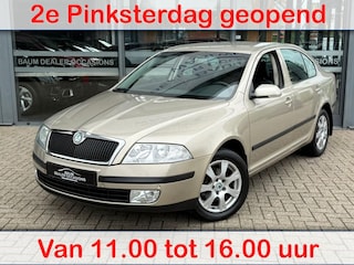 Skoda Octavia 1.6 ELEGANCE AUTOMAAT AIRCO LEDER LMV PDC