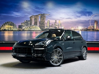 Porsche Cayenne 3.0 E-Hybrid |Burmester|SportDesign+Chrono|HUD|Alcantara|NL NAP