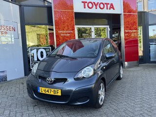 Toyota Aygo 1.0-12V Access AIRCO LICHTMETALEN VELGEN