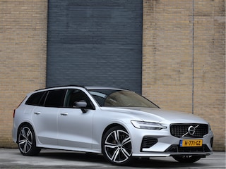 Volvo V60 2.0 T6 Twin Engine AWD R-Design Pano | ACC | 19” | Pilot Assist | Cam | NL Auto
