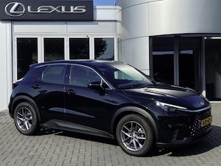 Lexus LBX 2WD STOELVERW STUURVERW PARK-SENSOR BLIND-SPOT CARPLAY LENDESTEUN