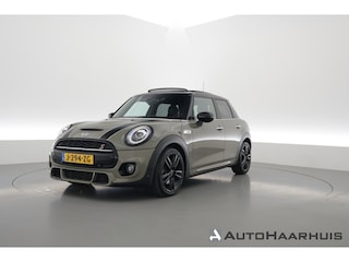 Mini Mini Hammersmith - Orig. NL | Pano | HUD | JCW Pakket | Harman Kardon | Adapt. Cruise | Stoelverw. | Leder | PDC | Nav + App.connect | V