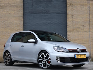 Volkswagen Golf 2.0 GTI Dealer onderhouden | Pano | Org. NL | Stoelverwarming | PDC |