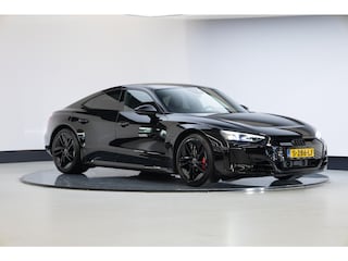 Audi e-tron GT RS 93 kWh | Dynamic pakket plus | Keramische remmen | RS Designpakket rood | B&O | Parking | City | Tour |