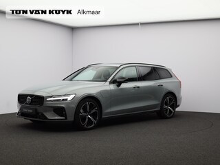 Volvo V60 T8 455PK Plug-in hybrid AWD Plus Dark / Harman Kardon / Elektrische Stoelen / Stoel+Stuurverwarming / Keyless / Getint Glas / Sportstoelen /
