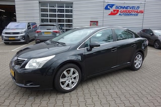 Toyota Avensis 1.8 VVTI COMFORT