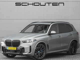 BMW X5 xDrive50e M-Sport Pro Driving Ass Pro Stoelvent H&K Iconic Glow Trekhaak Frozen