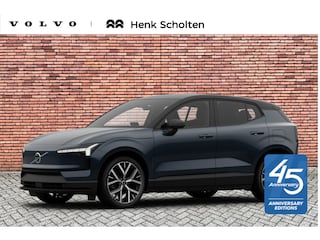 Volvo EX30 Single Motor Extended Range Ultra 69 kWh 45th Anniversary Edition | 5 jaar garantie - (2 jaar extra fabrieksgarantie) | 20 inch lichtmetalen velgen | Extra getint glas achter | Verwarmde voorstoelen en stuurwiel