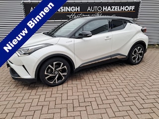 Toyota C-HR 1.8 Hybrid Style Ultimate Bi-Tone Automaat | Clima | Stuur en stoelverwarming | Vol leder | Camera | Navigatie | Afnb trekhaal | RIJKLAARPRIJS INCL 12 MAANDEN GARANTIE EN BEURT