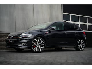 Volkswagen Polo 2.0 TSI GTI 200 pk / Pano-Dak/ Beats-Sound/ Camera/ Sport-Stoelen/ Led-Koplamp/ Adap. Cruise/ Sport-Stoelen/ Stoel.Verw/ 18'' LMV