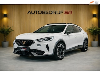Cupra Formentor 1.4 e-Hybrid VZ Performance! Sfeerverl! Elektr Stoelen! Trekhaak! Panoramadak! 360 Camera! 245 PK