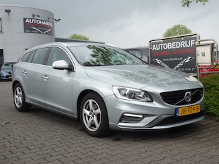Volvo V60 1.5 T3 R-Design autom.
