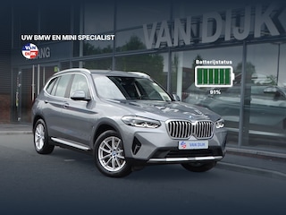 BMW X3 xDrive30e Live Cockpit Plus Geluidsisolerende ruiten LED-koplampen Sportstoel 18''LM Velgen