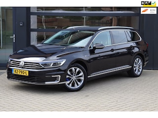 Volkswagen Passat Variant 1.4 TSI GTE Connected Series | NAP | Apple Carplay | Clima | Cuise | Ambient Light | Navi | Ergo Comfort