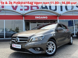 Mercedes-Benz A 180 122PK PANO-DAK CAMERA TREKHAAK NAVIGATIE AIRCO LMV PDC