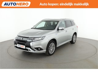 Mitsubishi Outlander 2.4 PHEV Instyle | RX44559 |