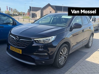 Opel Grandland X 1.2 Turbo Innovation | Trekhaak | Camera | Stoel- Stuurverwarming | Elektrische Kofferklep