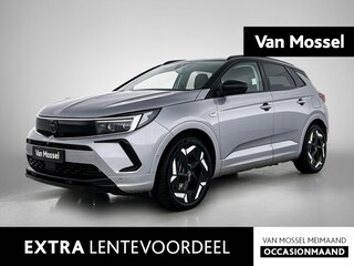Opel Grandland 1.6 Turbo Plug-In Hybrid 4x4 GSe | Camera | Navigatie | 300pk!