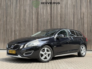 Volvo V60 2.0T Momentum | TREKHAAK | LEDER | STOELVERWARMING