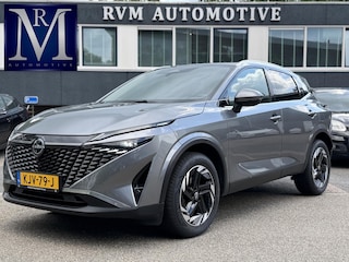 Nissan Qashqai 1.3 MHEV Xtronic N-Connecta FABRIEKSGARANTIE| STOEL + STUURVERWARMING| VOORRUITVERWARMING| ELEKTRISCHE ACHTERKLEP| HEAD-UP DISPLAY| PANORAMADAK| ADAPTIVE CRUISE CONTROL| DODE HOEK SENSOR| 360 CAMERA|