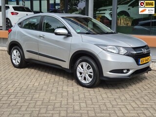 Honda HR-V 1.5 i-VTEC Elegance / afneembare trekhaak / stoelverwarming