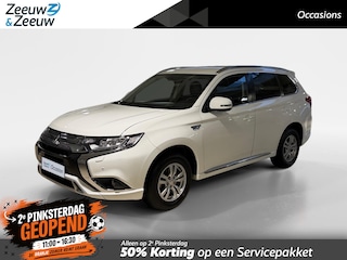 Mitsubishi Outlander 2.4 PHEV Pure AUTOMAAT | 1ste eigenaar | Cruise Control | Climate Control | Achteruitrijcamera | Parkeersensoren rondom | TOP DEAL!