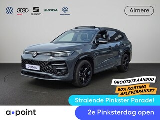 Volkswagen Tayron 1.5 eHybrid R-Line Edition Automaat | 272PK |  Leder interieur | Zwart optic |  Stoelverwarming & koeling | Stuurwielverw. | Panoramadak | Camera | Parkeersensoren | Side Assist | Navigatie | Apple Carplay of Android Auto