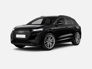 Audi Q4 S edition Competition e-tron 45 82 kWh 286pk | Assistentie plus pakket | Optiek zwart plus | Trekhaak |