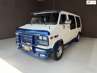 Chevrolet Chevy Van 20 Camper 5.7L