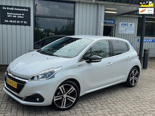 Peugeot 208 1.2 110PK GT-line|CAMERA|CARPLAY|PDC|CLIMATE|NAVI|CRUISE|LED|LEDER|NL AUTO|NAP