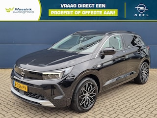 Opel Grandland 1.2 Turbo Business Elegance Automaat | Camera V+A | Apple Carplay | Stoel-/Stuurverwarming | Adaptieve Cruise Control | Alcantara Bekleding | All Season Banden | Dealer Onderhouden |