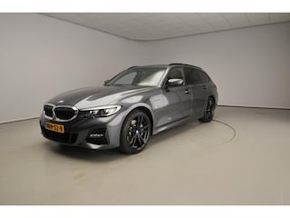 BMW 3-serie Touring 330e xDrive M Sport/ Elektrische Trekhaak/ Cruise Control/ Sportstoelen/ Stoelverwarming / Alu wielen 19 inch