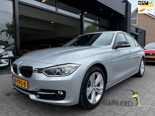 BMW 320i High Executive / Automaat / APK 4-2027