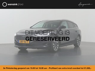 Ford Focus Wagon 1.0 EcoBoost Hybrid Titanium X | Winterpakket | AGR Stoelen | B&O | Cruise Control Adaptief | 17" Lichtmetalen Velgen |