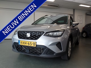 Seat Arona 1.0 TSI Style, Apple Carplay, Clima controle, Cruise controle, Elek ramen V/A, Stoelverwarming, Xenon verlichting, Pdc, Lm velgen 16'', Uniek 66.000km!! Bovag afleverpakket 695,-