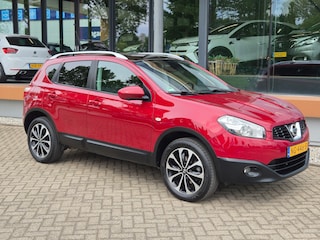 Nissan Qashqai 1.6 Acenta / Panorama dak / 360 graden camera